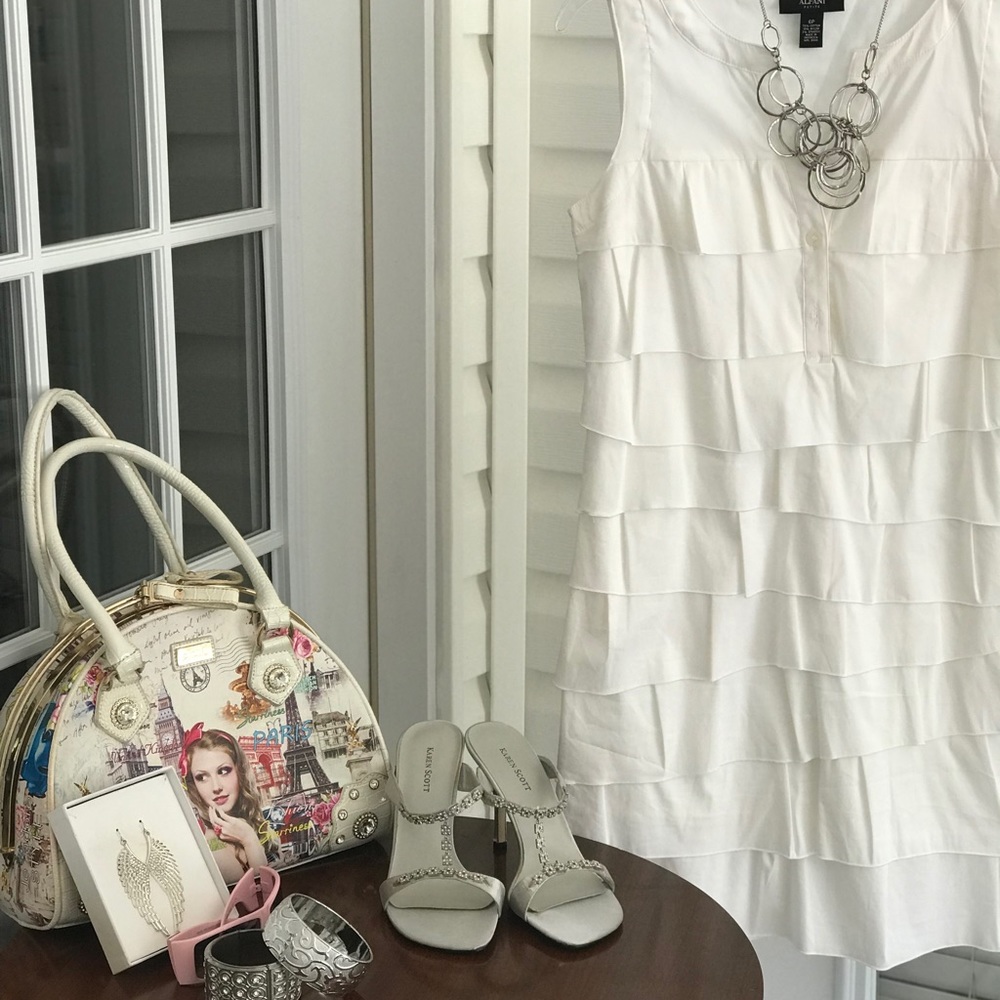 ALFANI Tiered White petite dress